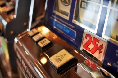 Hand ranking chart for Ceme Online showing card pair values and highest-scoring combinations